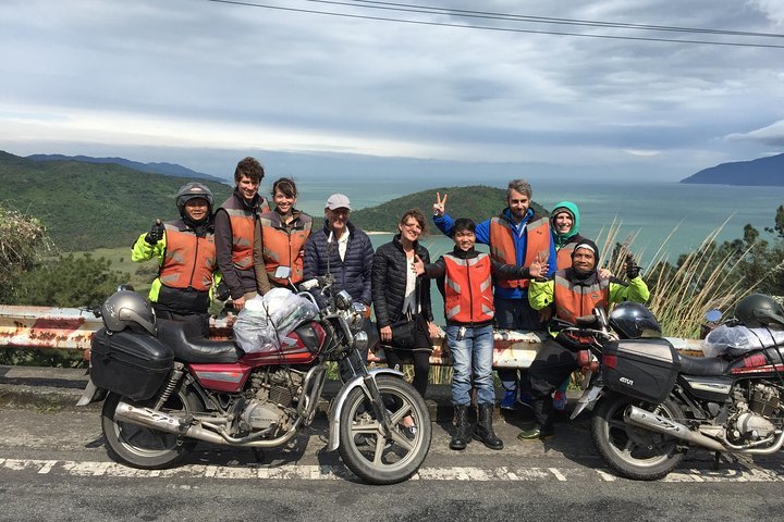 Du khách tham gia tour phượt Huế - Hội An bằng xe máy. Ảnh: Lefamily Riders Tours/Tripadvisor